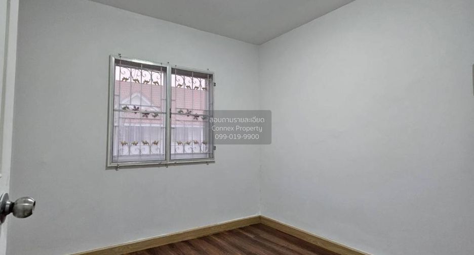 For sale 3 bedrooms townhouse in Phra Samut Chedi, Samut Prakan