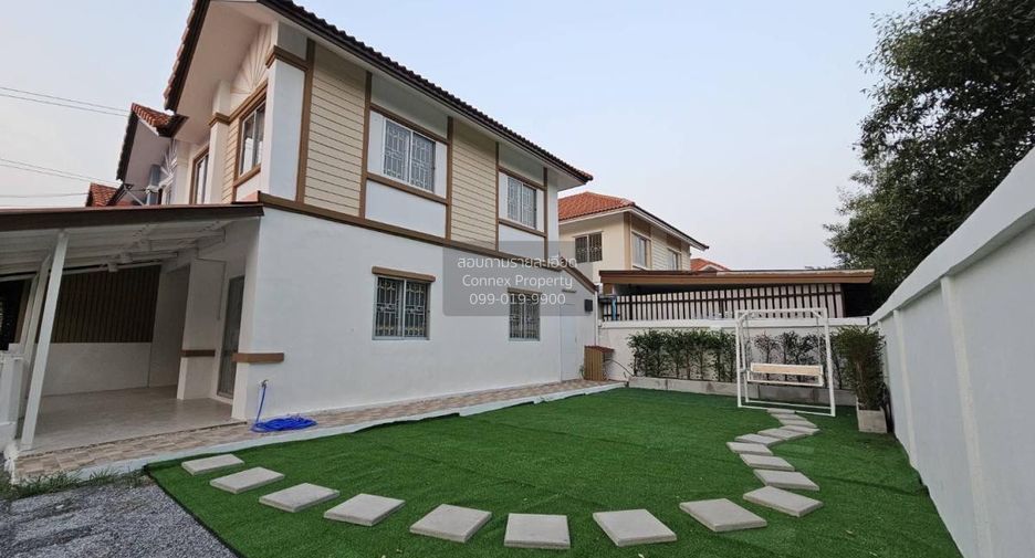 For sale 3 bedrooms townhouse in Phra Samut Chedi, Samut Prakan