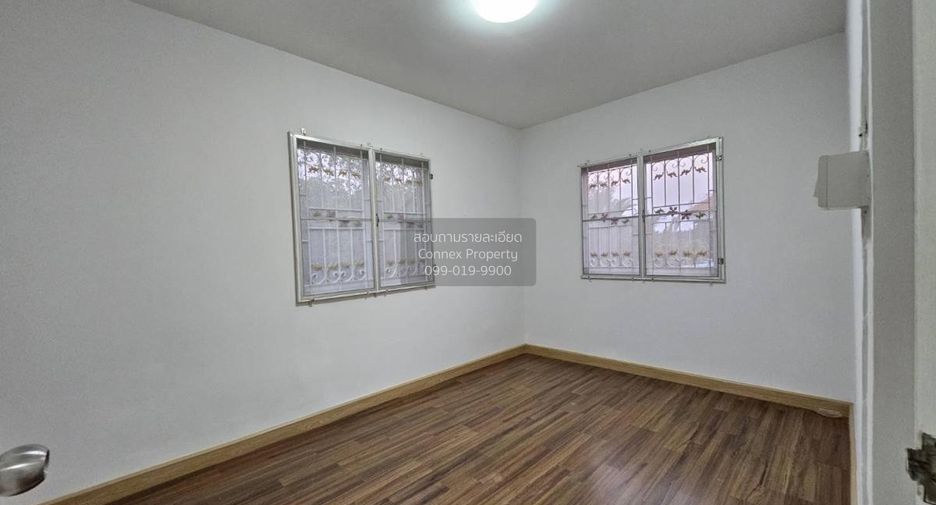 For sale 3 bedrooms townhouse in Phra Samut Chedi, Samut Prakan