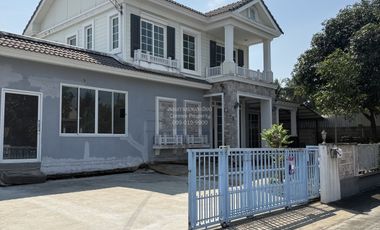 Casa en venta de 6 habitaciones en Bang Bon, Bangkok