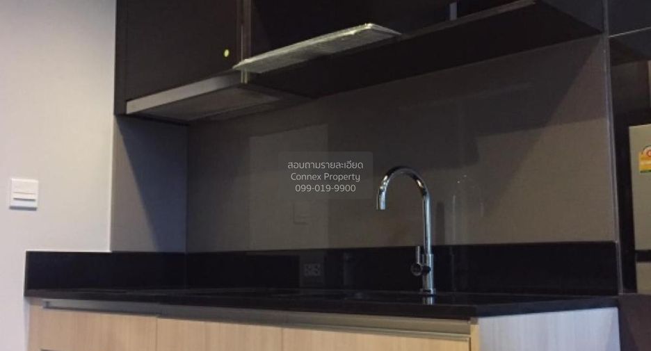 For sale 1 bed condo in Khlong Toei, Bangkok
