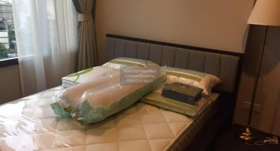 For sale 1 bed condo in Khlong Toei, Bangkok
