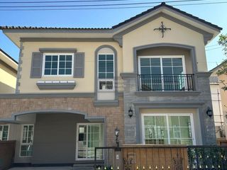 出售 4 卧室 独立屋 在 Mueang Samut Sakhon, Samut Sakhon