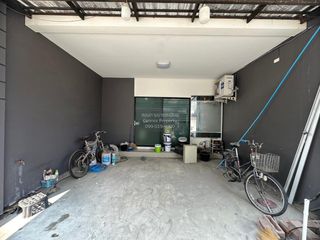 For sale 3 bedrooms townhouse in Lam Luk Ka, Pathum Thani