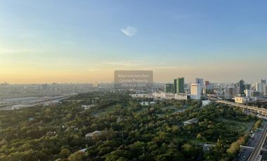 For sale 3 bedrooms condo in Chatuchak, Bangkok