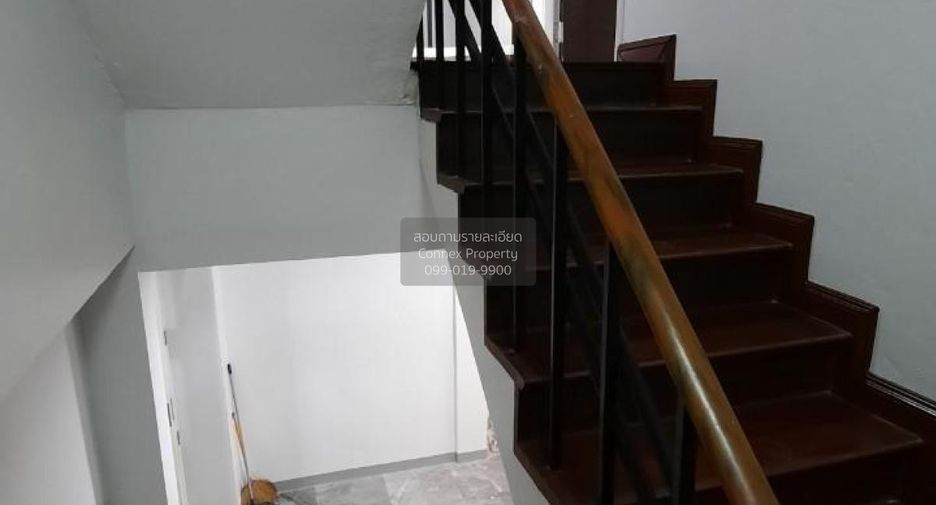 ขาย 5 ห้องนอน ทาวน์เฮ้าส์ ใน สวนหลวง, กรุงเทพฯ