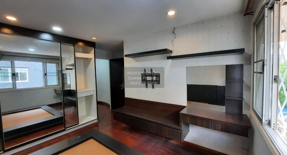 ขาย 5 ห้องนอน ทาวน์เฮ้าส์ ใน สวนหลวง, กรุงเทพฯ