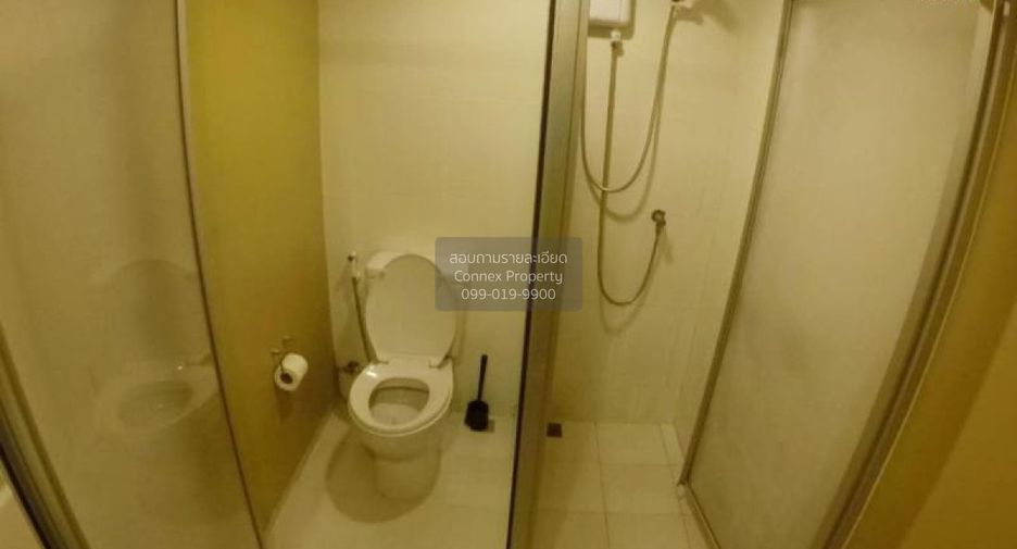 For sale 2 bedrooms condo in Bang Kapi, Bangkok