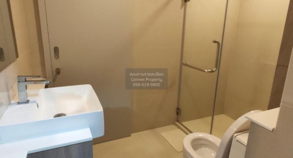 For sale 3 bedrooms condo in Phra Khanong, Bangkok