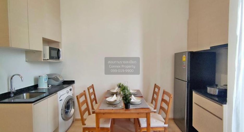 For sale 2 bedrooms condo in Huai Khwang, Bangkok