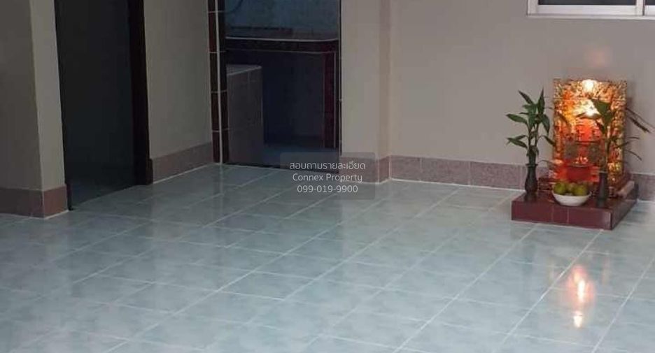 Casa adosada en venta de 2 habitaciones en Nong Khaem, Bangkok