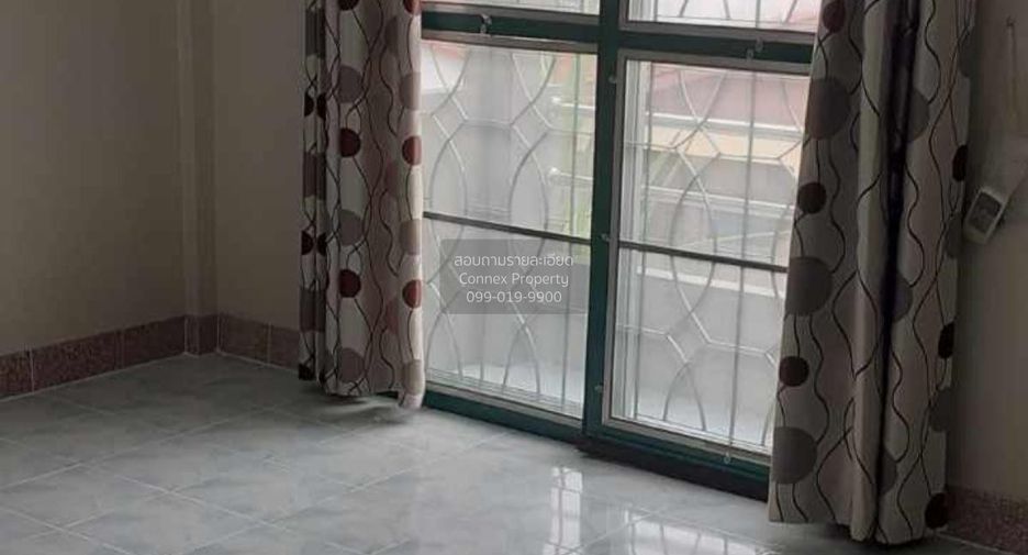 Casa adosada en venta de 2 habitaciones en Nong Khaem, Bangkok