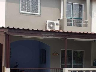 Casa adosada en venta de 2 habitaciones en Nong Khaem, Bangkok