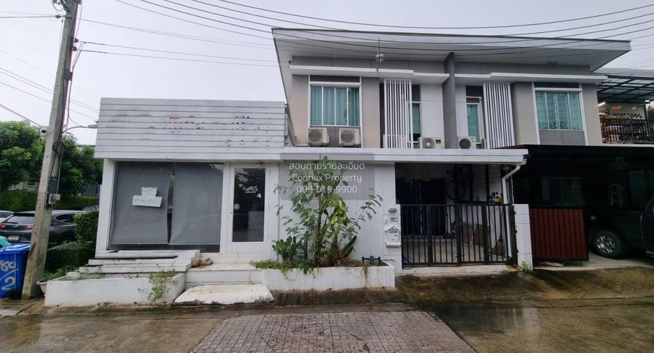 For sale 3 ベッドルーム townhouse in Krathum Baen, Samut Sakhon