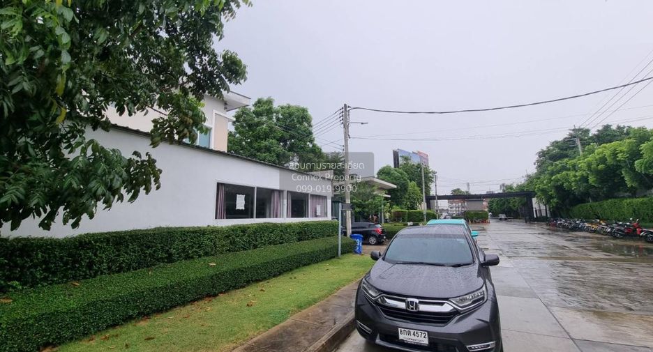 For sale 3 ベッドルーム townhouse in Krathum Baen, Samut Sakhon