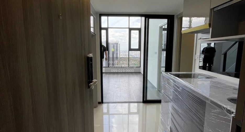 For sale 3 bedrooms condo in Chatuchak, Bangkok