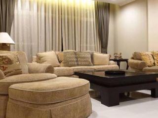 For sale 4 bedrooms house in Mueang Nonthaburi, Nonthaburi