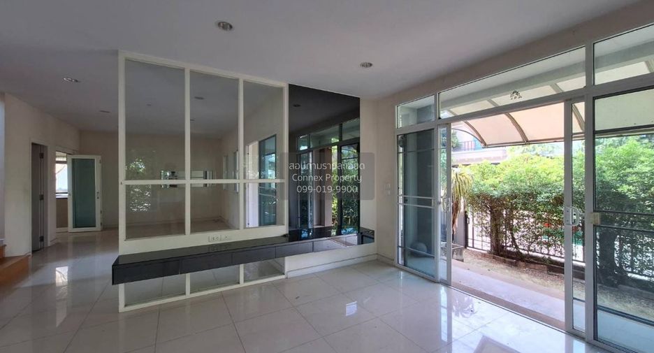 For sale 4 bedrooms house in Krathum Baen, Samut Sakhon