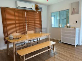 Casa en venta de 3 habitaciones en Bang Khen, Bangkok
