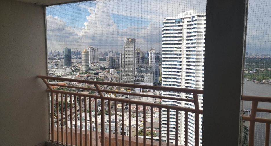 À vendre 3 chambres condo à Yan Nawa, Bangkok