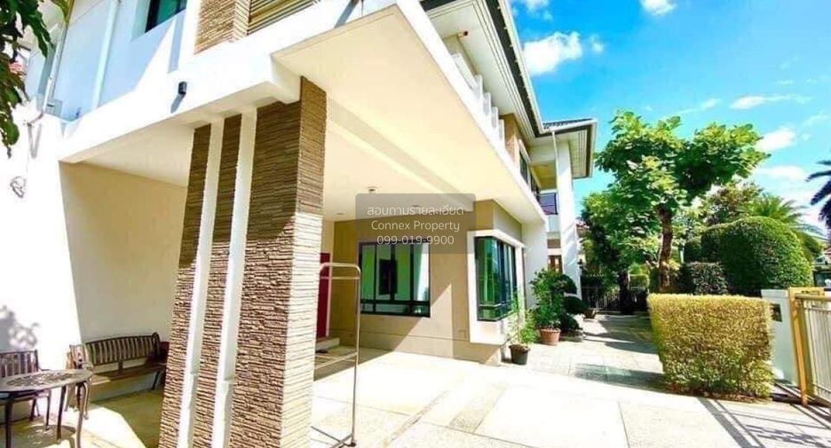 For sale 4 bedrooms house in Mueang Nonthaburi, Nonthaburi