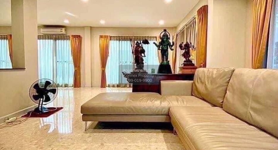 For sale 4 bedrooms house in Mueang Nonthaburi, Nonthaburi