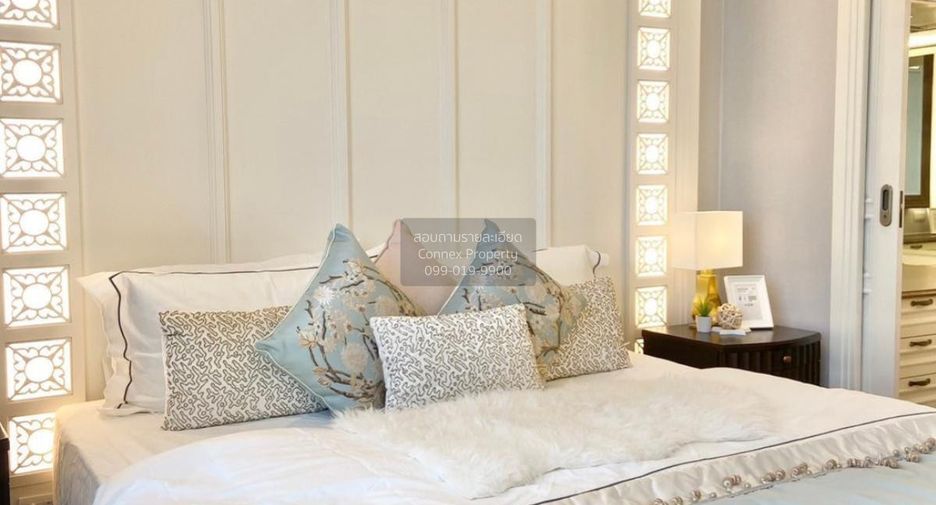 For sale 2 bedrooms condo in Khlong Toei, Bangkok