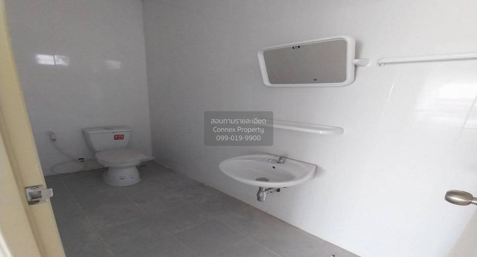 Casa adosada en venta de 6 habitaciones en Bang Yai, Nonthaburi