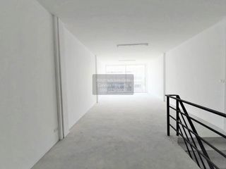Casa adosada en venta de 6 habitaciones en Bang Yai, Nonthaburi