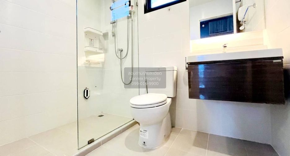 For sale 3 bedrooms house in Mueang Pathum Thani, Pathum Thani