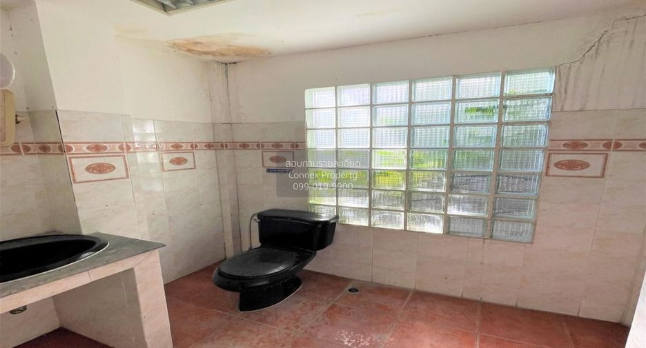 Casa adosada en venta de 6 habitaciones en Bang Kapi, Bangkok