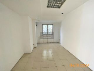 Casa adosada en venta de 6 habitaciones en Bang Kapi, Bangkok