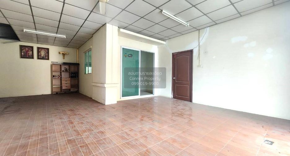 For sale 4 bedrooms townhouse in Bang Kruai, Nonthaburi