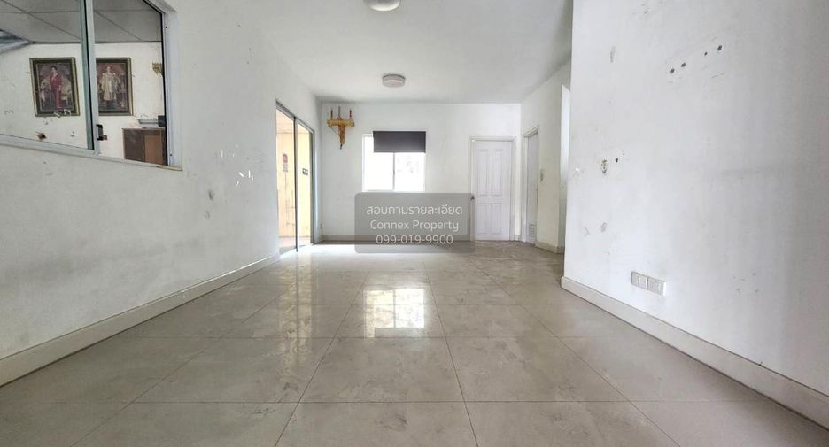 For sale 4 bedrooms townhouse in Bang Kruai, Nonthaburi