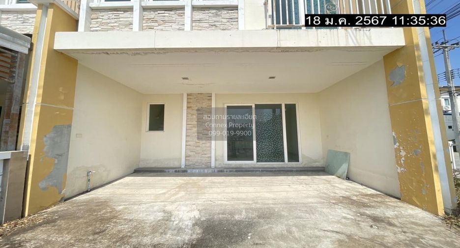 Casa adosada en venta de 3 habitaciones en Mueang Samut Sakhon, Samut Sakhon