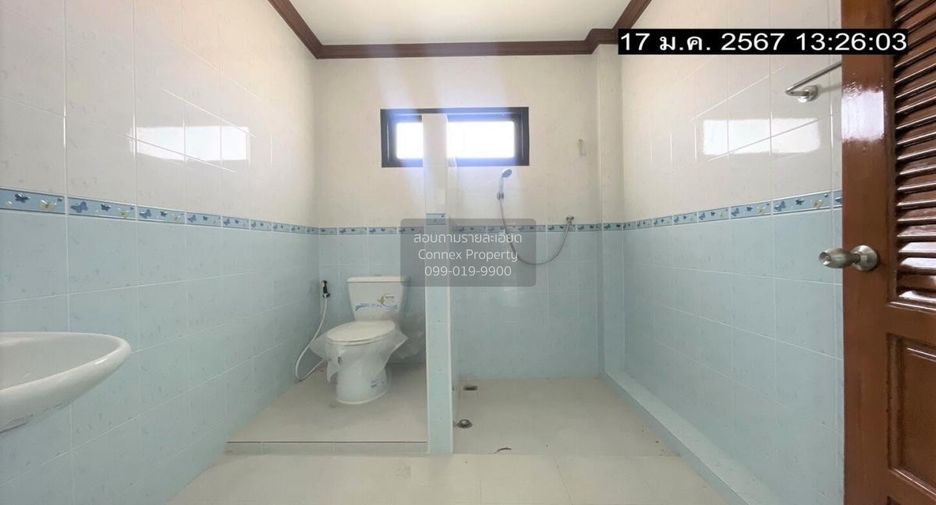 Casa adosada en venta de 3 habitaciones en Mueang Samut Sakhon, Samut Sakhon