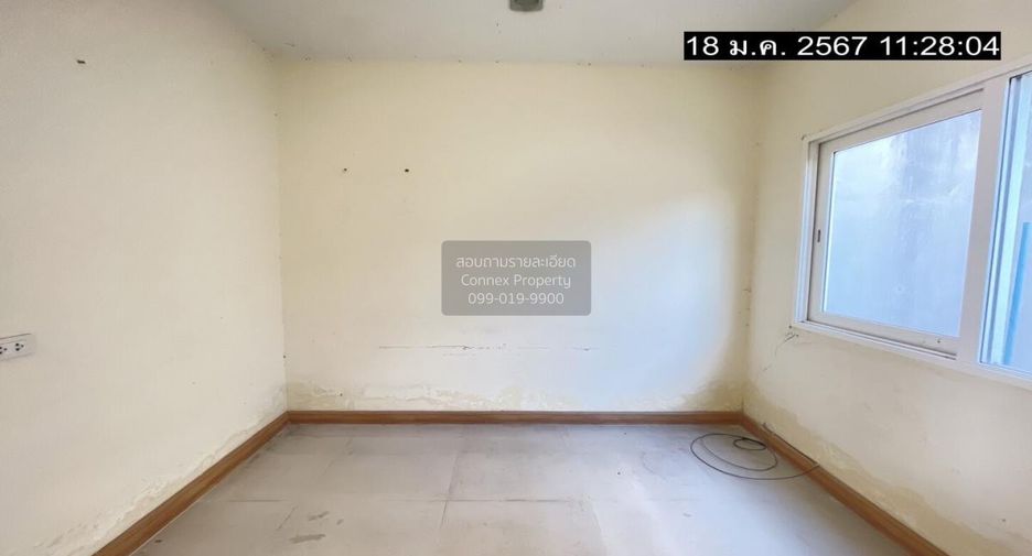 Casa adosada en venta de 3 habitaciones en Mueang Samut Sakhon, Samut Sakhon