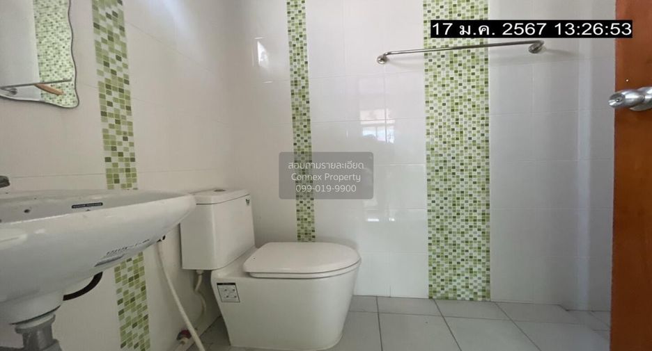 Casa adosada en venta de 3 habitaciones en Mueang Samut Sakhon, Samut Sakhon