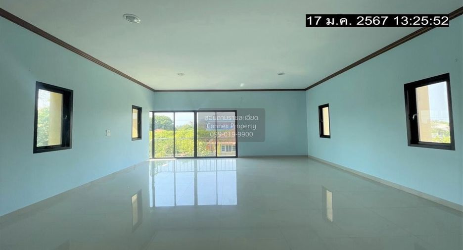 Casa adosada en venta de 3 habitaciones en Mueang Samut Sakhon, Samut Sakhon