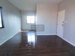 Casa en venta de 4 habitaciones en Mueang Pathum Thani, Pathum Thani