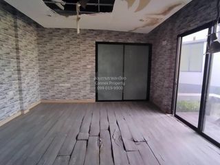 Casa en venta de 4 habitaciones en Mueang Pathum Thani, Pathum Thani