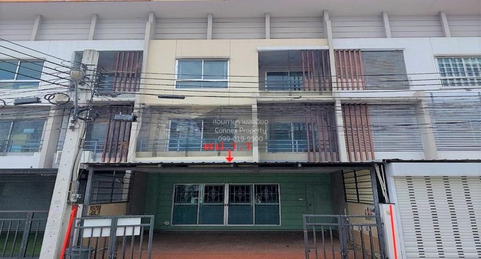 For sale 4 bedrooms townhouse in Mueang Nonthaburi, Nonthaburi