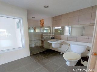 For sale 4 bedrooms townhouse in Mueang Nonthaburi, Nonthaburi