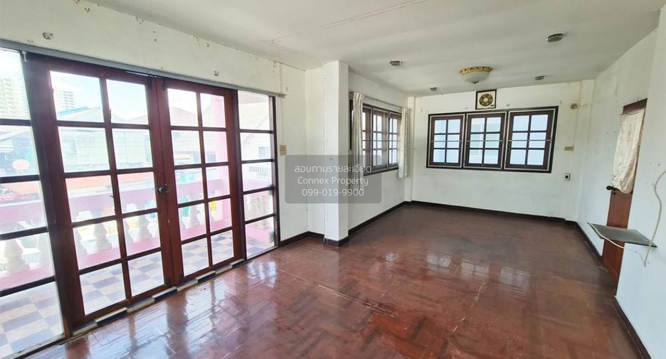 For sale 5 bedrooms house in Pak Kret, Nonthaburi