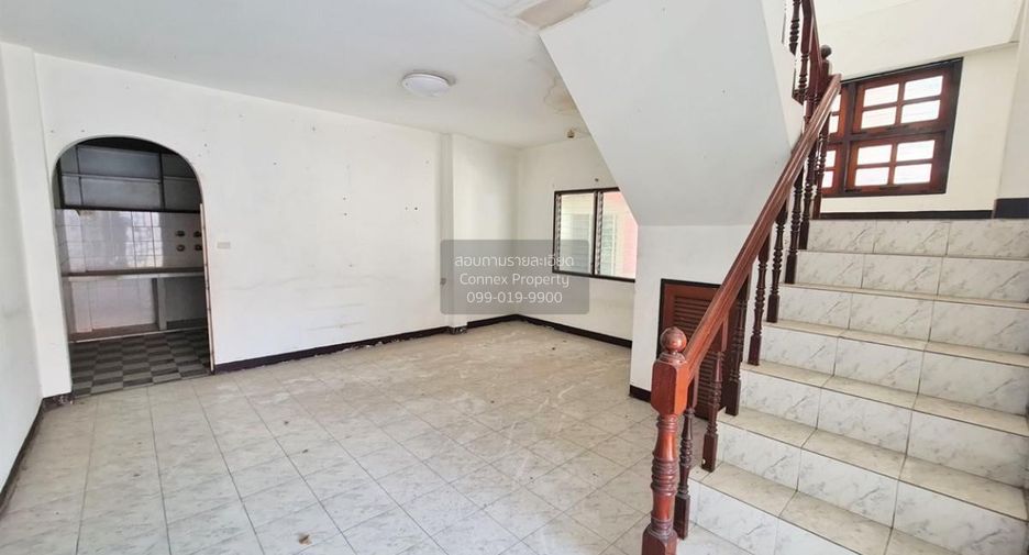 For sale 5 bedrooms house in Pak Kret, Nonthaburi