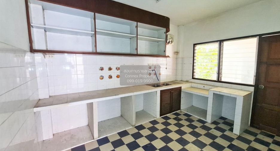 For sale 5 bedrooms house in Pak Kret, Nonthaburi