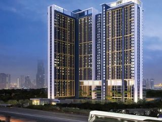 For sale 2 bedrooms condo in Mueang Samut Prakan, Samut Prakan