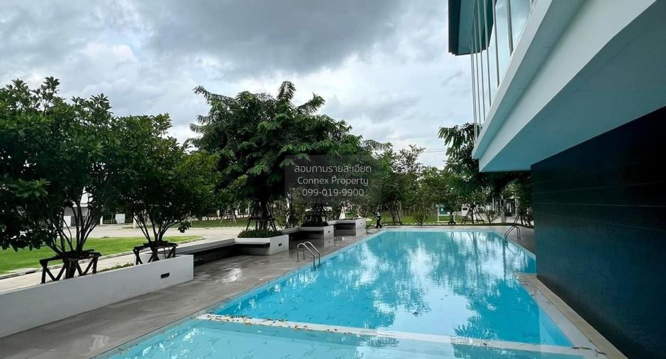 For sale 4 bedrooms townhouse in Sam Phran, Nakhon Pathom