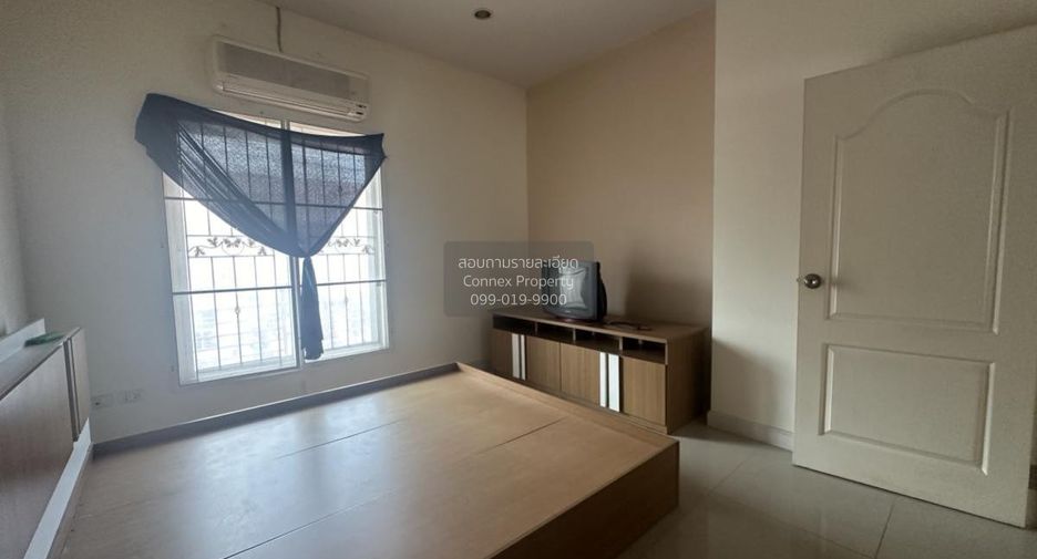 For sale 4 bedrooms townhouse in Lam Luk Ka, Pathum Thani
