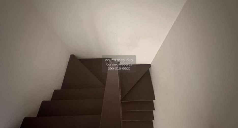 For sale 4 bedrooms townhouse in Lam Luk Ka, Pathum Thani
